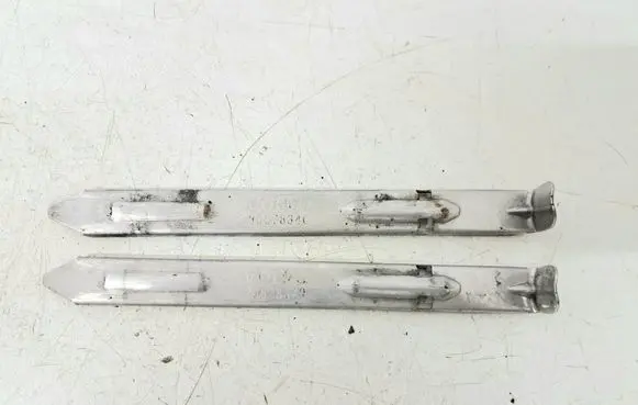 Volvo V70 Headlight/headlamp mounting bracket 30678340