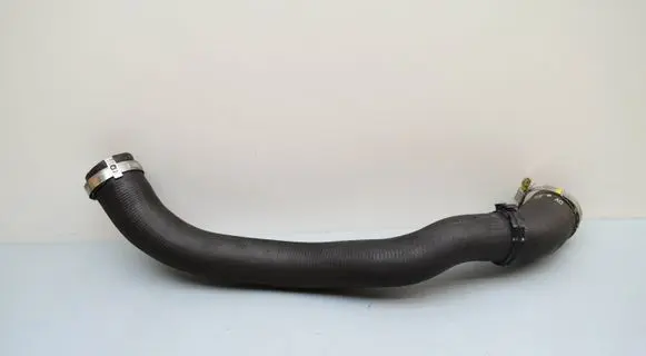Peugeot 3008 II Intercooler hose/pipe 9820100680