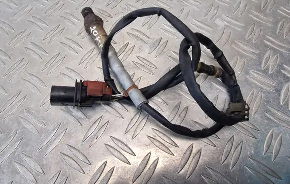Volkswagen PASSAT B6 Lambda probe sensor 06F906262J