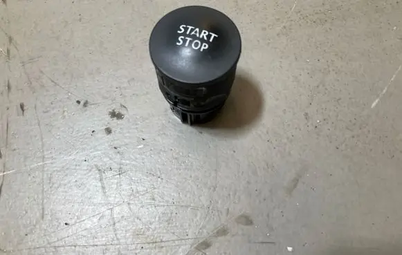 Renault Clio IV Engine start stop button switch 