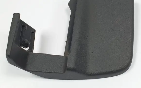 Volvo C70 Rear seat rail trim cover 08639590