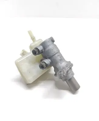 Ford C-MAX II Master brake cylinder AV612140J