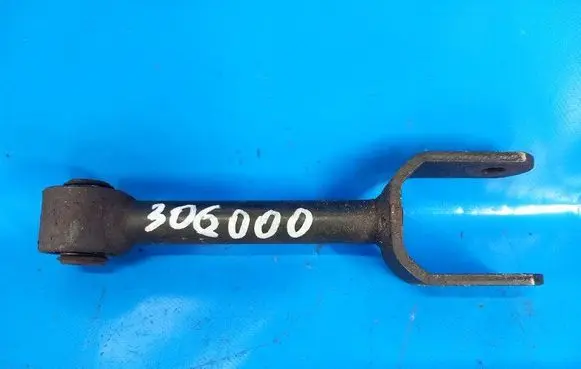 Chrysler 200 Rear control arm 68079540AC