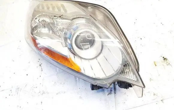 Ford Kuga I Headlight/headlamp 8V4113D154BC 8V41-13D154-BC