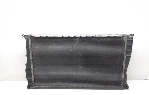 BMW 1 E82 E88 Coolant radiator 7794488 17117794488