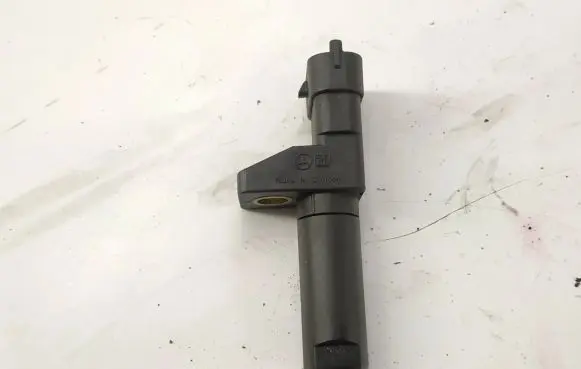 Mercedes-Benz E W212 Crankshaft position sensor 6421530728 6429050000