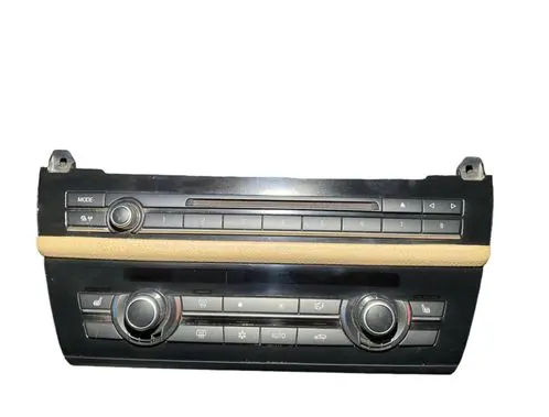BMW 5 F10 F11 Climate control unit 9241243