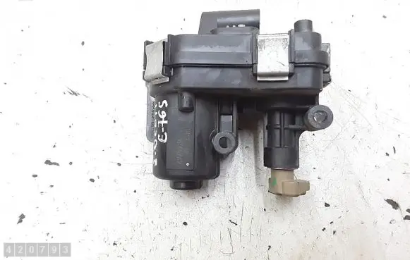 Opel Astra J Intake manifold valve actuator/motor tms2h