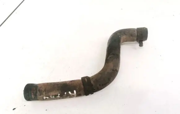 Volkswagen PASSAT B4 Engine coolant pipe/hose
