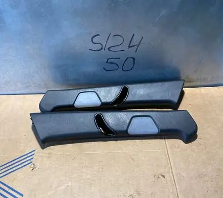 Mercedes-Benz E W124 (C) pillar trim 1246921189 1246921289