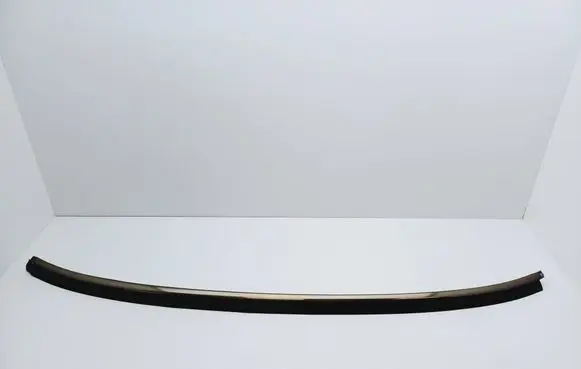 Mercedes-Benz E W210 Rear side glass trim 