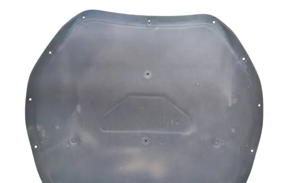 Engine bonnet/hood sound/heat insulation