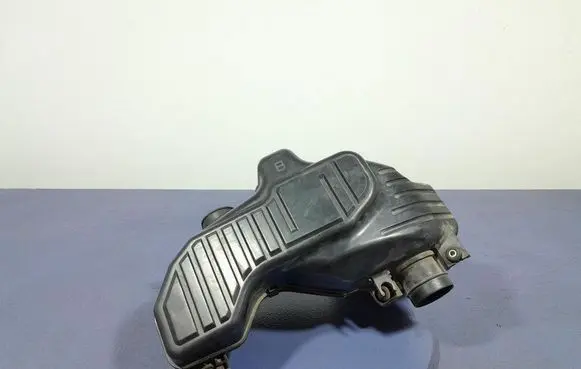 Honda Civic Air filter box 