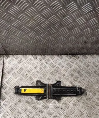 Volvo V50 Lift Jack 3m5117080da