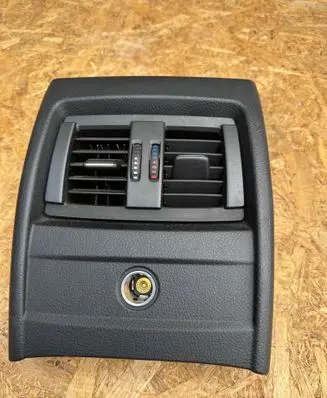 BMW 4 F36 Gran coupe Rear air vent grill 