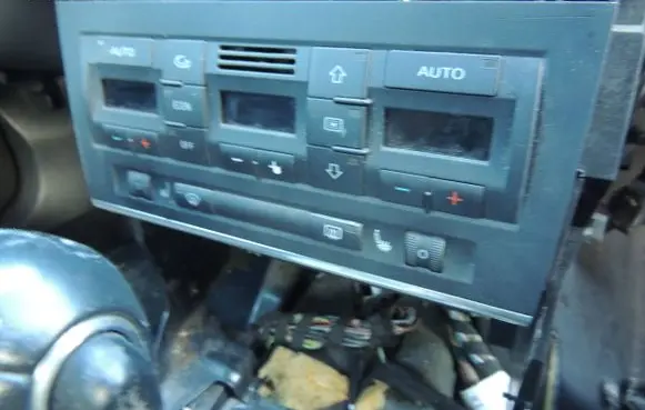 Audi A4 S4 B7 8E 8H Climate control/heater control trim 