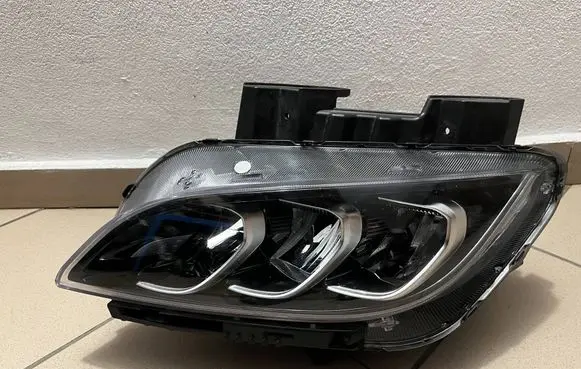 Hyundai Kona I Headlight/headlamp 92101-J9600