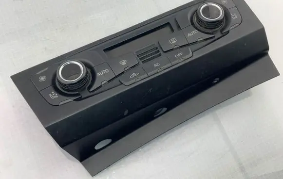Audi Q5 SQ5 Climate control unit 8T2820043AF A2C53345978