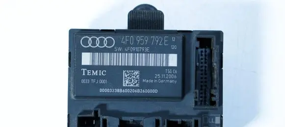 Audi A6 S6 C6 4F Door control unit/module 4F0959792E