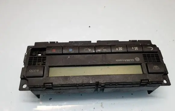 Volkswagen PASSAT B5 Climate control unit