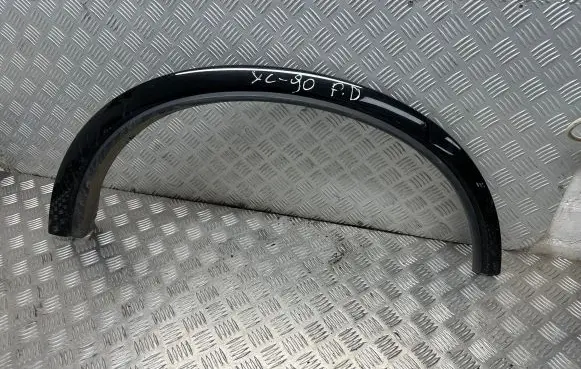 Volvo XC90 Front arch trim 30779578