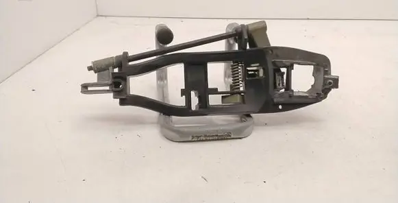 Front door exterior handle/bracket