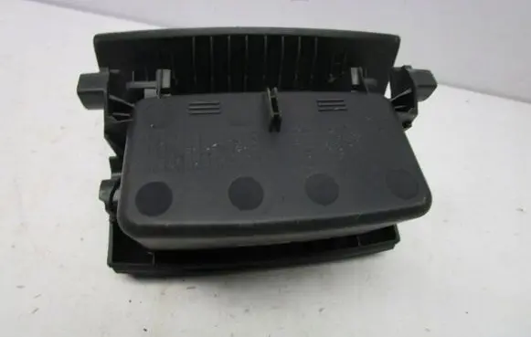 Skoda Octavia Mk2 (1Z) Glove box