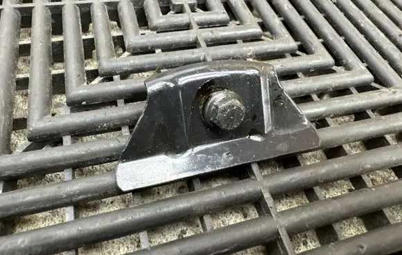 Alfa Romeo Stelvio Battery bracket