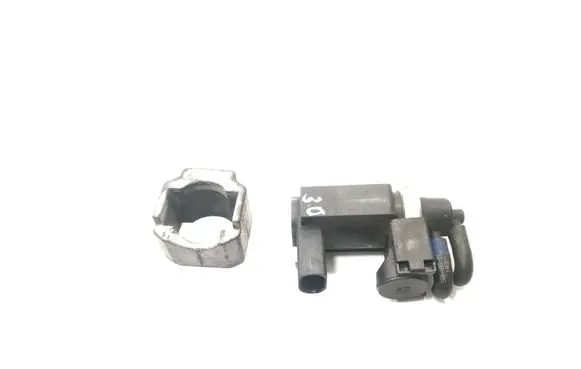 Audi A4 S4 B7 8E 8H Turbo solenoid valve 059906628A 72290315 05T074