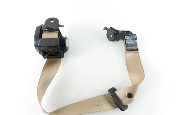 BMW X6 E71 Rear seatbelt 