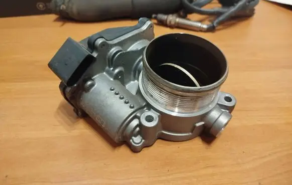 Audi A6 S6 C8 4K Throttle body valve 059145950BH A2C10176000 02610180616