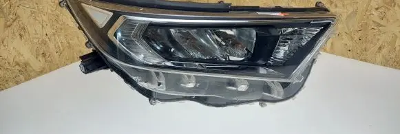 Toyota RAV 4 (XA50) Headlight/headlamp 29004996