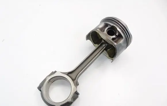 Suzuki Swift II Piston with connecting rod 69G0