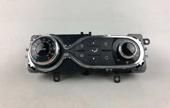 Renault Clio IV Climate control unit 275108796R