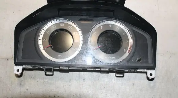 Volvo S80 Speedometer (instrument cluster) 31270903AA