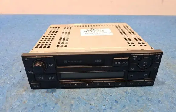 Volkswagen Golf IV Radio/GPS head unit trim 1J0035152E