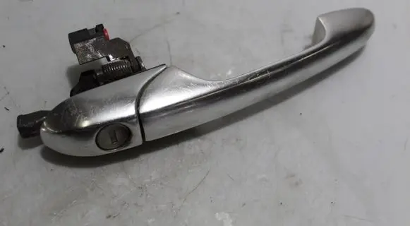 Alfa Romeo 147 Front door exterior handle