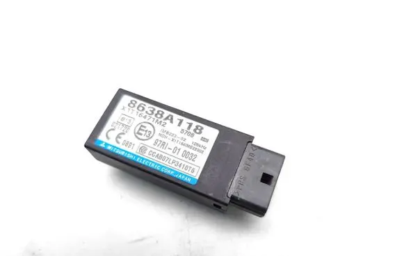 Mitsubishi Pajero Alarm control unit/module 8638A118 X1T16471M2