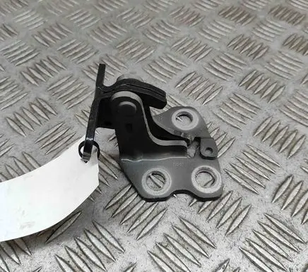 Tesla Model 3 Front door upper hinge 110103400F