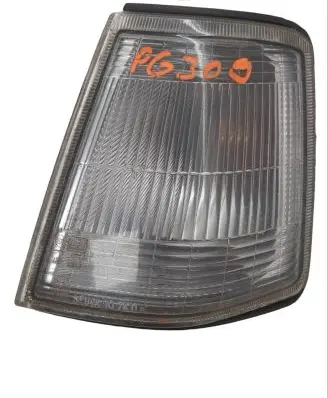 Peugeot 309 Front indicator light 10740G