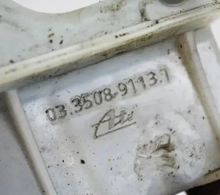 Brake fluid reservoir