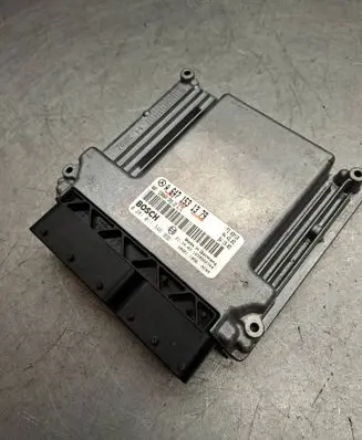Mercedes-Benz E W211 Engine control unit/module A6471531379 1039S02744 0281011346