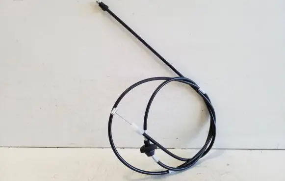 Volvo XC40 Engine bonnet/hood lock release cable 31457794