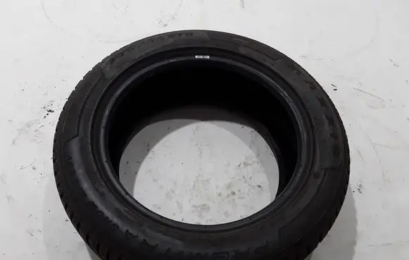 Mercedes-Benz GLC C253 R18 winter tire 23555R18
