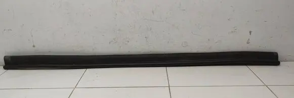 BMW 1 F40 Engine compartment rubber 7450915