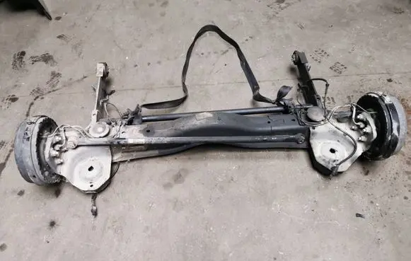 Citroen Jumpy Rear axle beam 