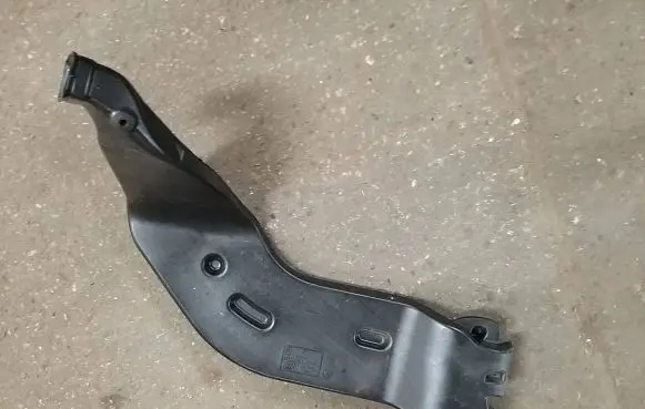 Audi A3 8Y Cabin air duct channel 5Q0819805E