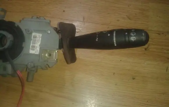 Renault Scenic I Wiper control stalk 7700428202