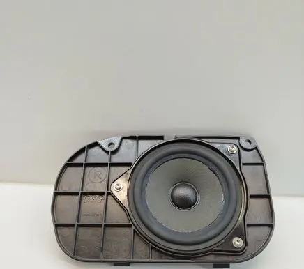 BMW 5 F10 F11 Parcel shelf speaker 9239184