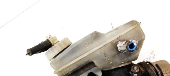 Volkswagen Transporter - Caravelle T4 Brake fluid reservoir 